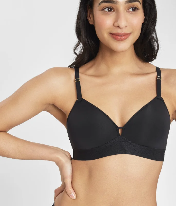 The Spacer Bra Trio: Jet Black/Toasted Almond/Jade Green