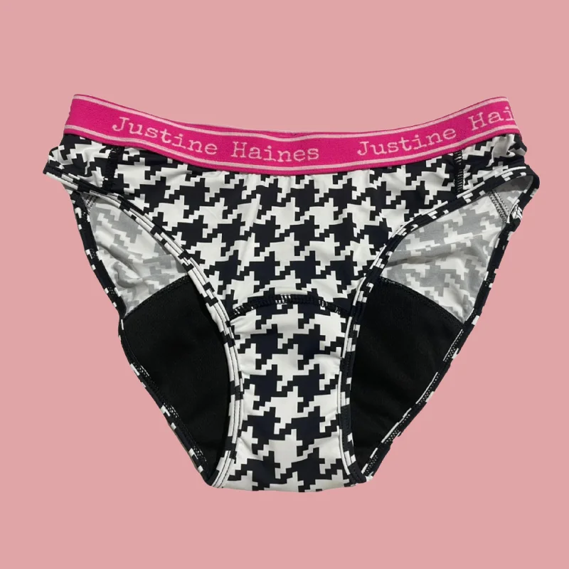 Low-Rise Period Panties in Giant Herringbone SIZE X-SMALL