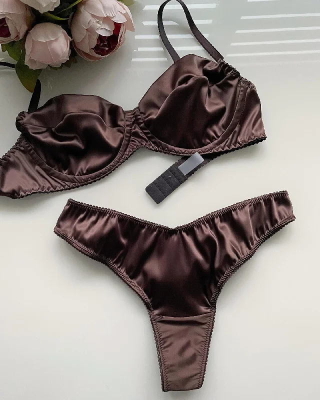 Amour Brown Lingerie set