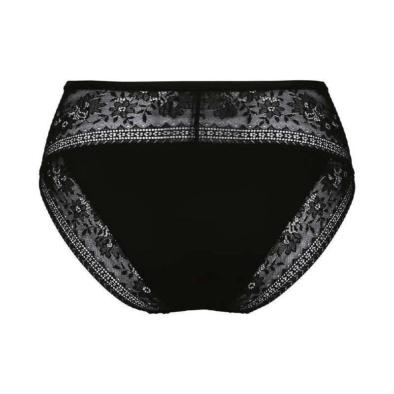 Rosa Faia Rosemary Full Brief