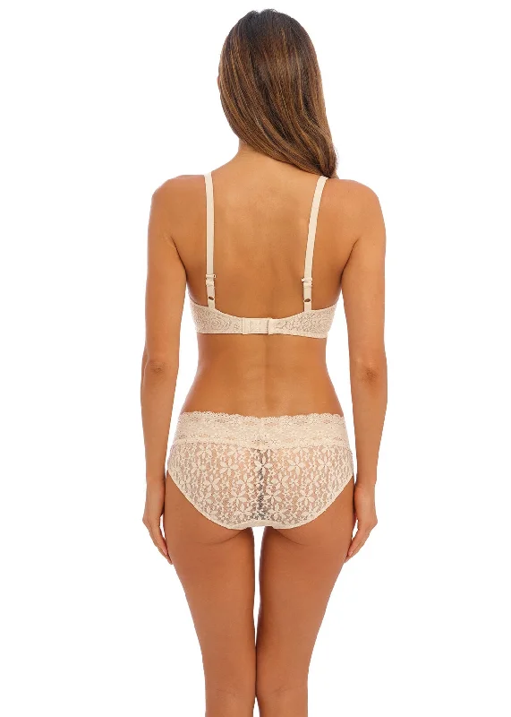 Wacoal Halo Lace Bikini Brief Nude